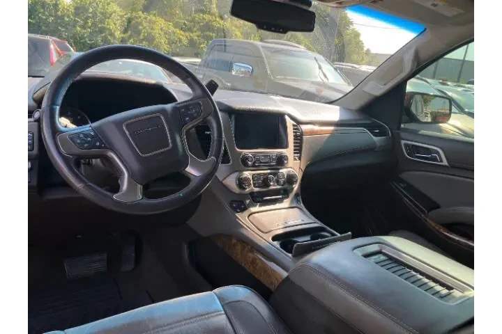 $20300 : 2016 GMC Yukon Denali image 10