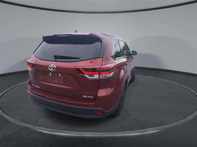 $30900 : PRE-OWNED 2019 TOYOTA HIGHLAN image 8