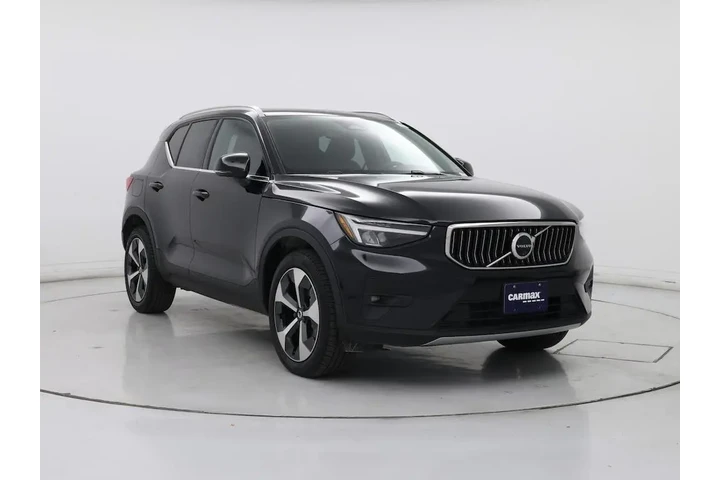 $30998 : Volvo XC40 2025 AWD B5 Plus image 1