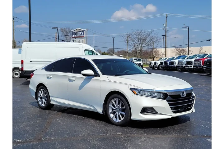 $25495 : Honda Accord 2021 LX 4dr Sed image 1