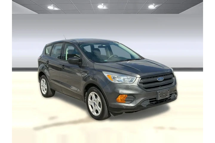 $9999 : Ford Escape 2017 S 4dr SUV image 6