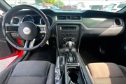 $1500 : MUSTANG CONVERTIBLE 2D thumbnail