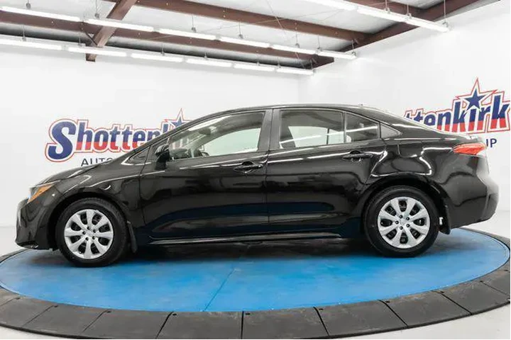 $24120 : Toyota Corolla 2025 LE 4dr S image 5