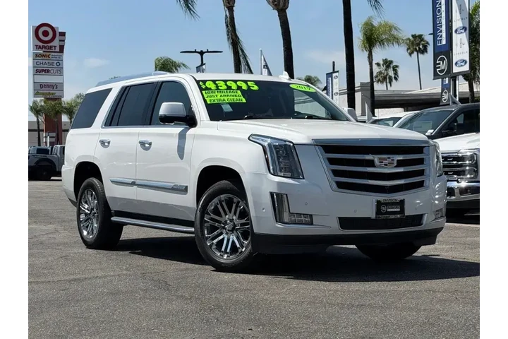 $38888 : Cadillac Escalade 2019 Stand image 2