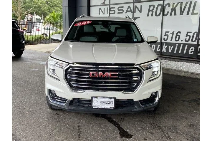 GMC Terrain 2022 AWD SLT 4dr image 3
