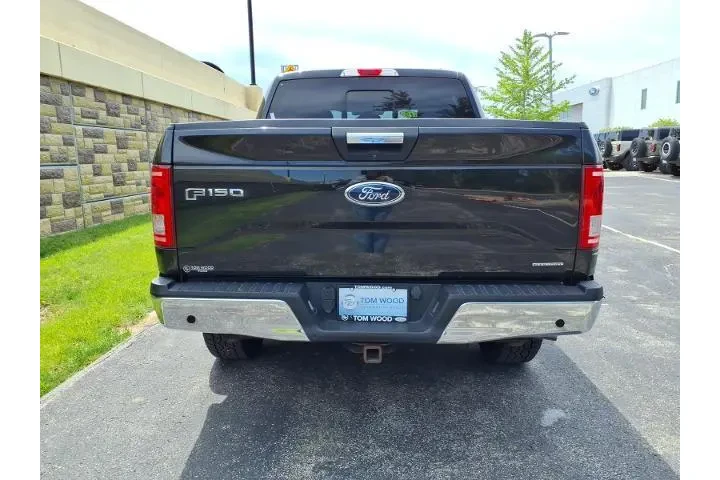 $18781 : Ford F-150 2015 4x4 XLT 4dr image 9