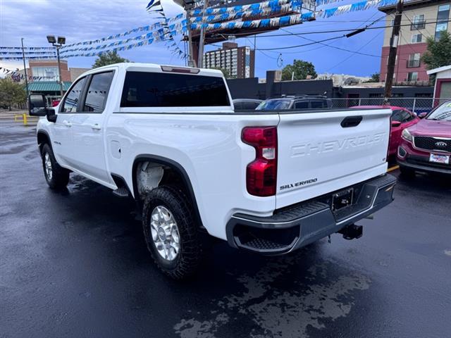 $47389 : 2020 Silverado 2500HD 4WD Cre image 7