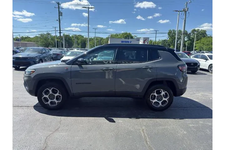 $26995 : Jeep Compass 2022 4x4 Trailh image 5