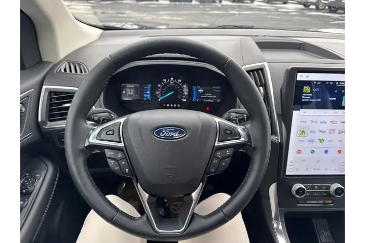 $29995 : Ford Edge 2024 AWD Titanium image 2