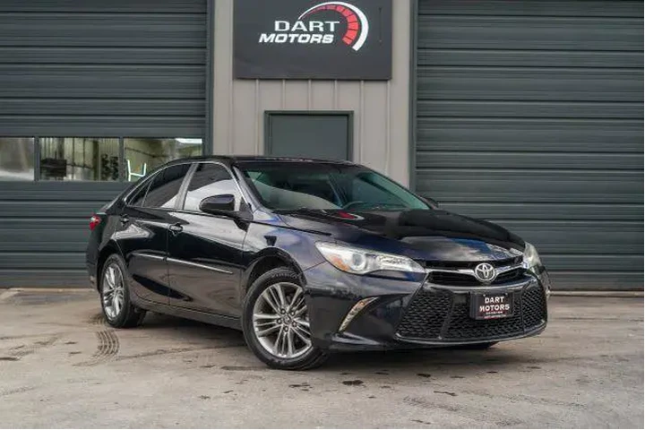 $12999 : Toyota Camry 2017 SE 4dr Sed image 1