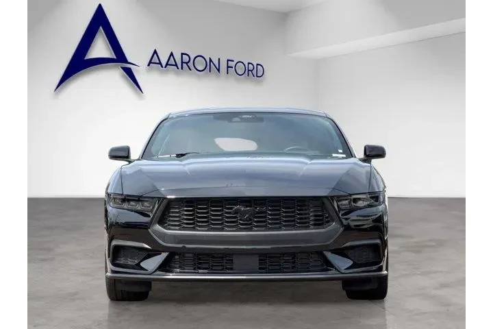 $33834 : Ford Mustang 2025 EcoBoost 2 image 9