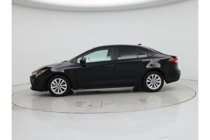 $23998 : Toyota Corolla 2024 LE 4dr S image 3