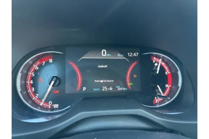 $32509 : Toyota RAV4 2025 AWD XLE 4dr image 8