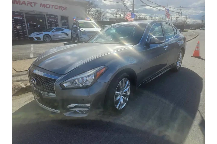$999 : 2017 INFINITI Q70 3.7 image 1