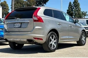 $12999 : Volvo XC60 2015 T6 Drive-E 4 thumbnail