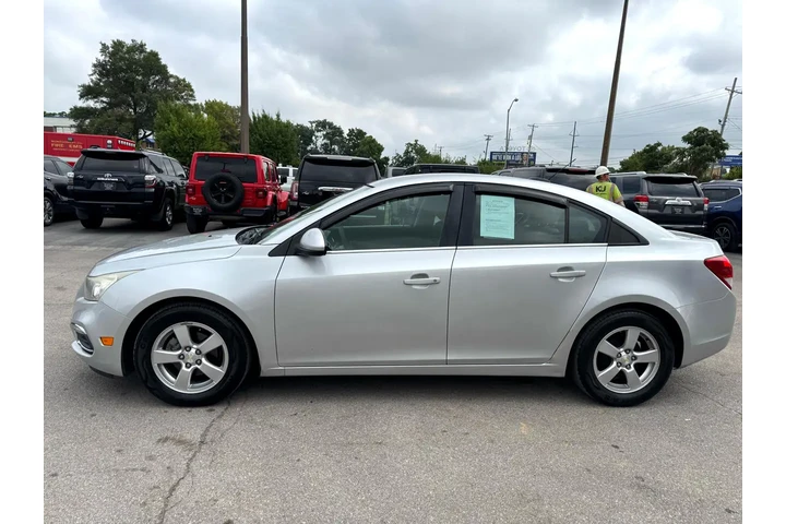 $5980 : 2015 Cruze 4dr Sdn Auto 1LT image 5