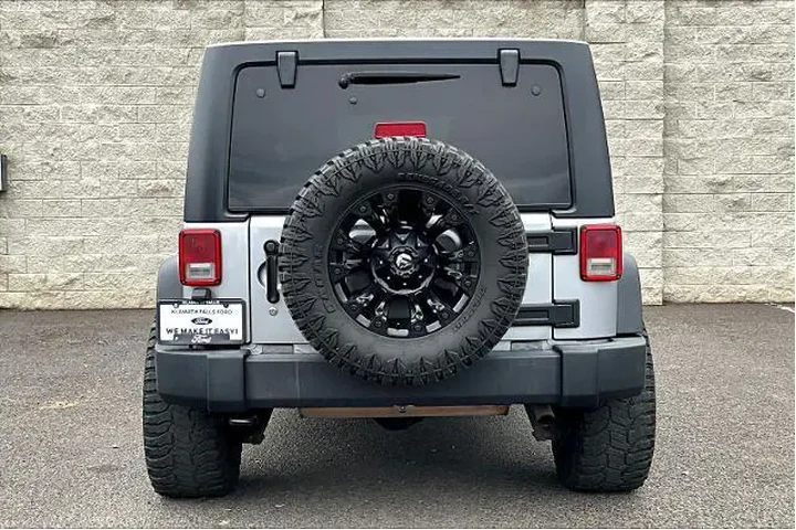 $23990 : Jeep Wrangler Unlimited 2017 image 5