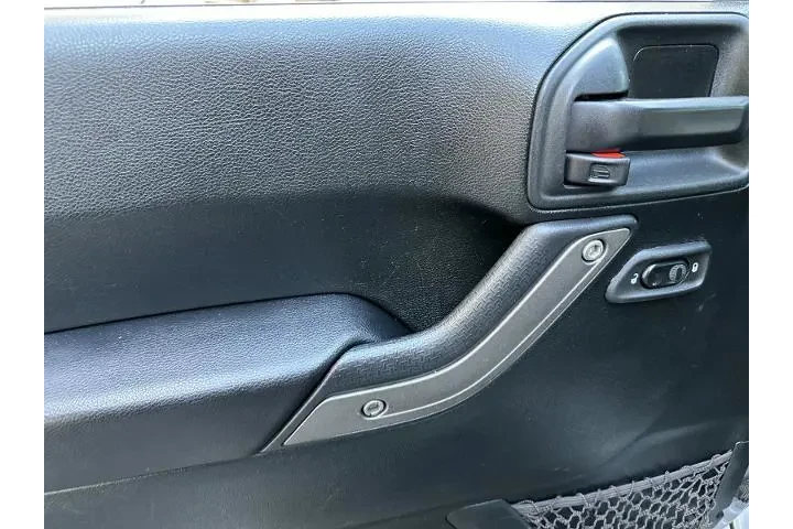 $19990 : Jeep Wrangler JK Unlimited 2 image 10