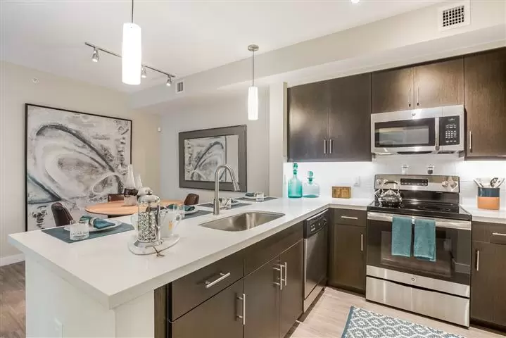 $2155 : Miami Lakes Renta apartamento image 3