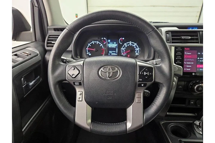 $36998 : Toyota 4Runner 2024 4x4 SR5 image 10