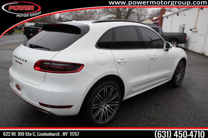 $27777 : Used 2016 Macan AWD 4dr Turbo image 5