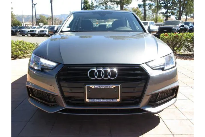 $16975 : Audi A4 2019 Titanium 40 TFS image 7
