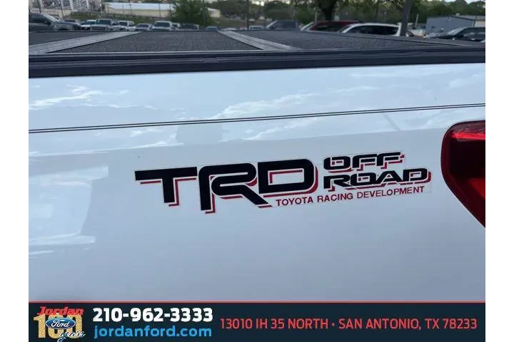 $16918 : Toyota Tundra 2012 4x4 Grade image 7