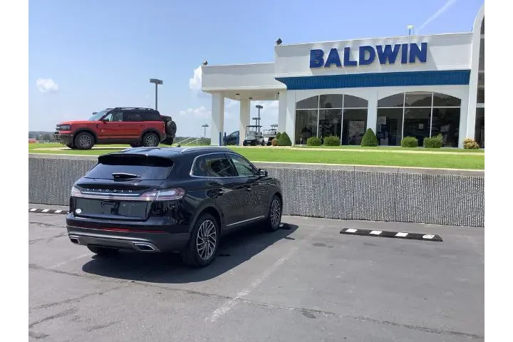 $31950 : Lincoln Nautilus 2020 Reserv image 7