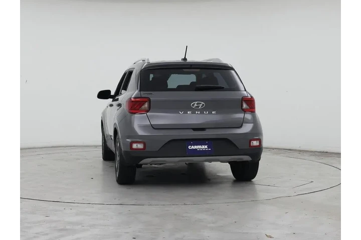$17998 : Hyundai VENUE 2023 SEL 4dr C image 6
