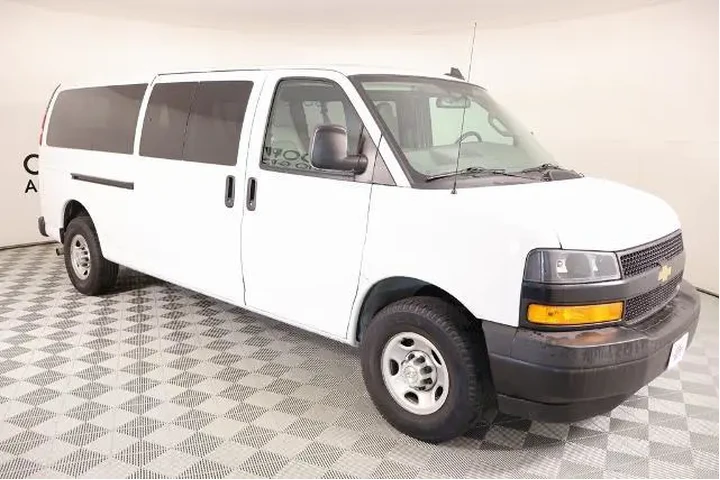 $23711 : Chevrolet Express 2020 LS 35 image 1