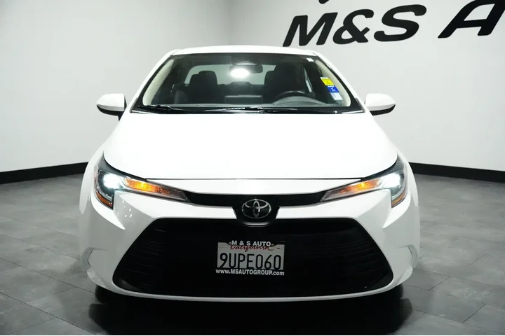 $19918 : 2023 Corolla image 7