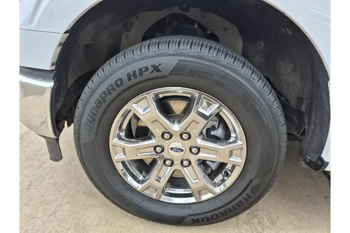 $34981 : Ford F-150 2023 4x2 XLT 4dr image 4