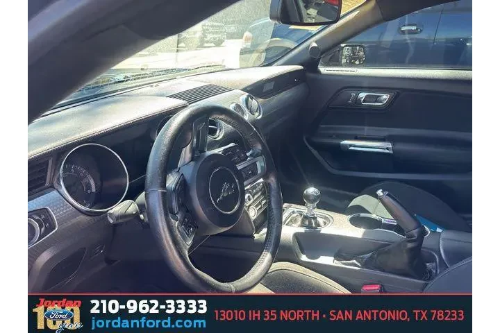 $17545 : Ford Mustang 2017 EcoBoost 2 image 10