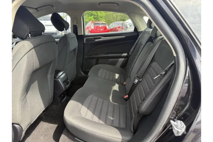 $12495 : 2020 Fusion SE image 10