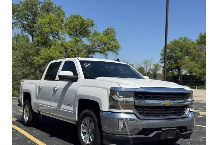 $8999 : 2016 Silverado 1500 LT image 3