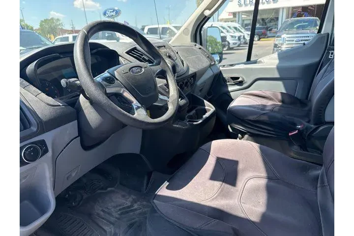 $17491 : Ford Transit 2015 250 3dr LW image 9