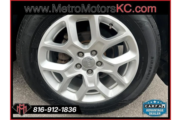 $12989 : 2016 Renegade 4WD 4dr Latitude image 10