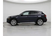 $23998 : Audi Q5 2020 AWD quattro Pre thumbnail