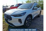 Ford Escape 2023 AWD Platinu