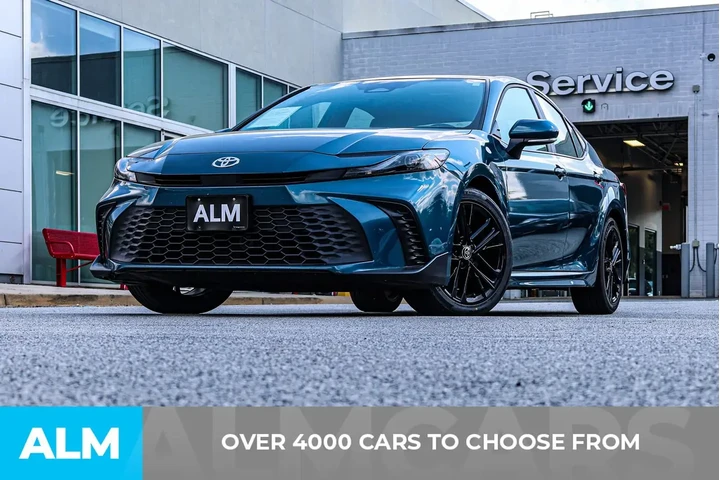 $24420 : Toyota Camry 2025 SE 4dr Sed image 3
