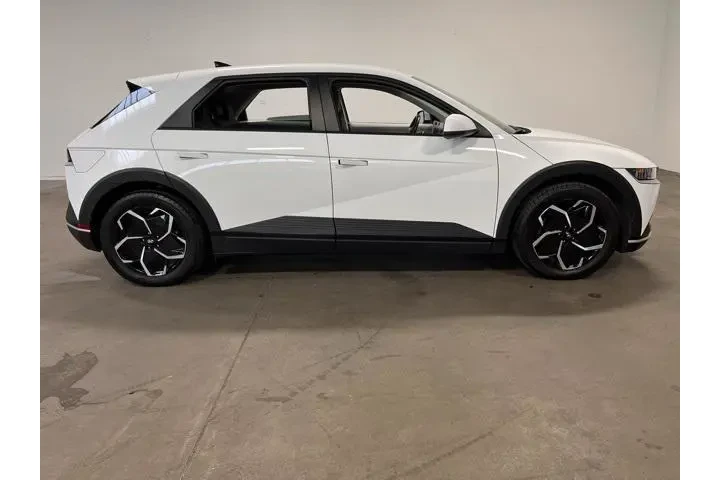 $26640 : Hyundai IONIQ 5 2024 AWD SEL image 2