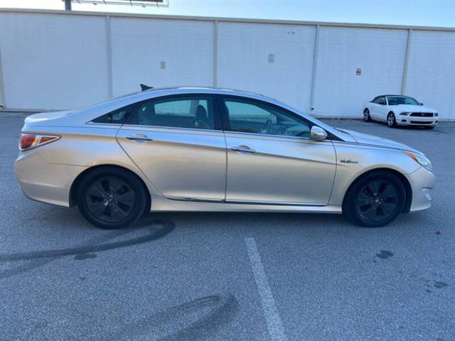 $12500 : 2011 Sonata Hybrid Premium image 8