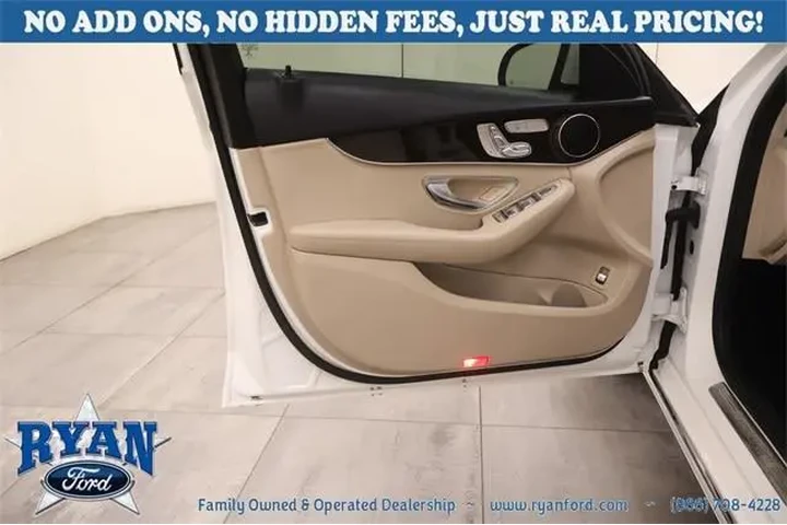 Mercedes-Benz C-Class 2021 C image 7