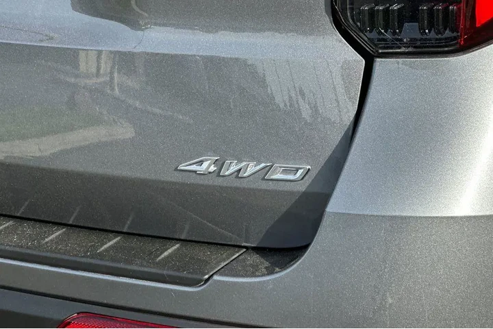 $36699 : Ford Explorer 2025 AWD ST-Li image 9