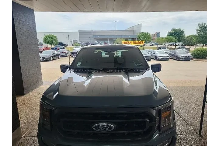$38449 : Ford F-150 2023 4x2 XLT 4dr image 10