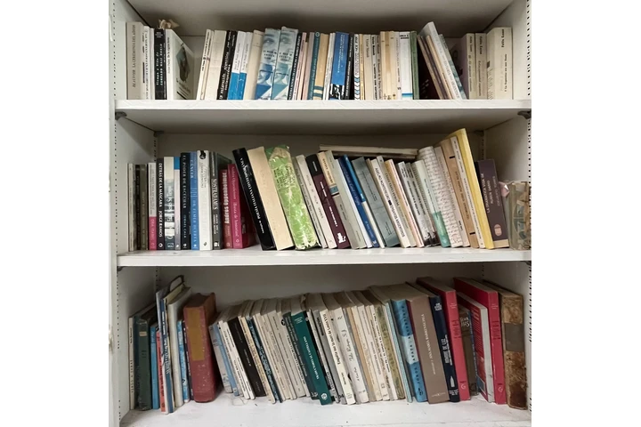 $1 : Gratis: libros en español image 4