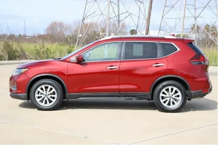 $13948 : Nissan Rogue 2018 S 4dr Cros image 5