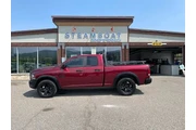 $29490 : Ram 1500 Classic 2021 4x4 SL thumbnail