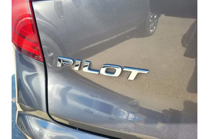 $18037 : Honda Pilot 2018 AWD Elite 4 image 7