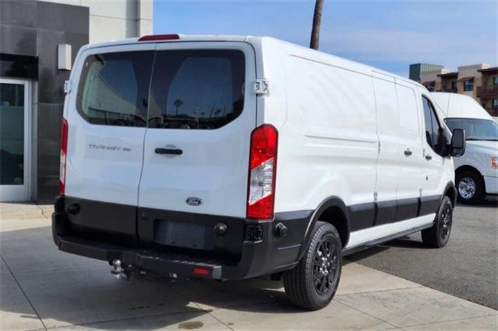 $32995 : 2016 Transit Cargo Van image 9